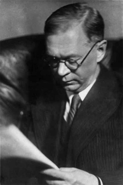 Академик Петр Петрович Лазарев (1878 — 1943)
