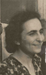 Сусанна довольна, она – дипломированный специалист, 1949 г.
