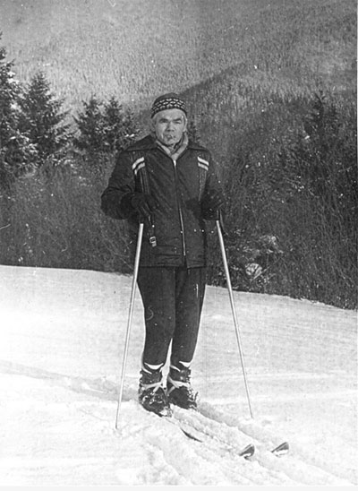 П.П. Пархоменко на горных лыжах
