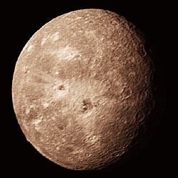 Оберон – самый дальний спутник планеты Уран